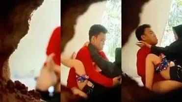 Dokumentasi Ukhti Hijab Cantik Live Bersantai Kasur